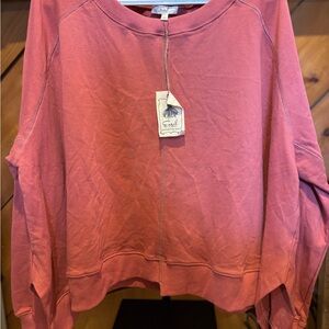 Easel Women's Coral Crew Neck Sweater